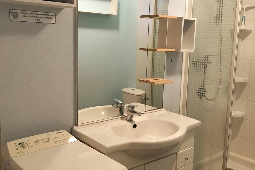 T2 Meuble Pour Curistes, Vacanciers Et Stagiaires Rochefort  Exterior photo